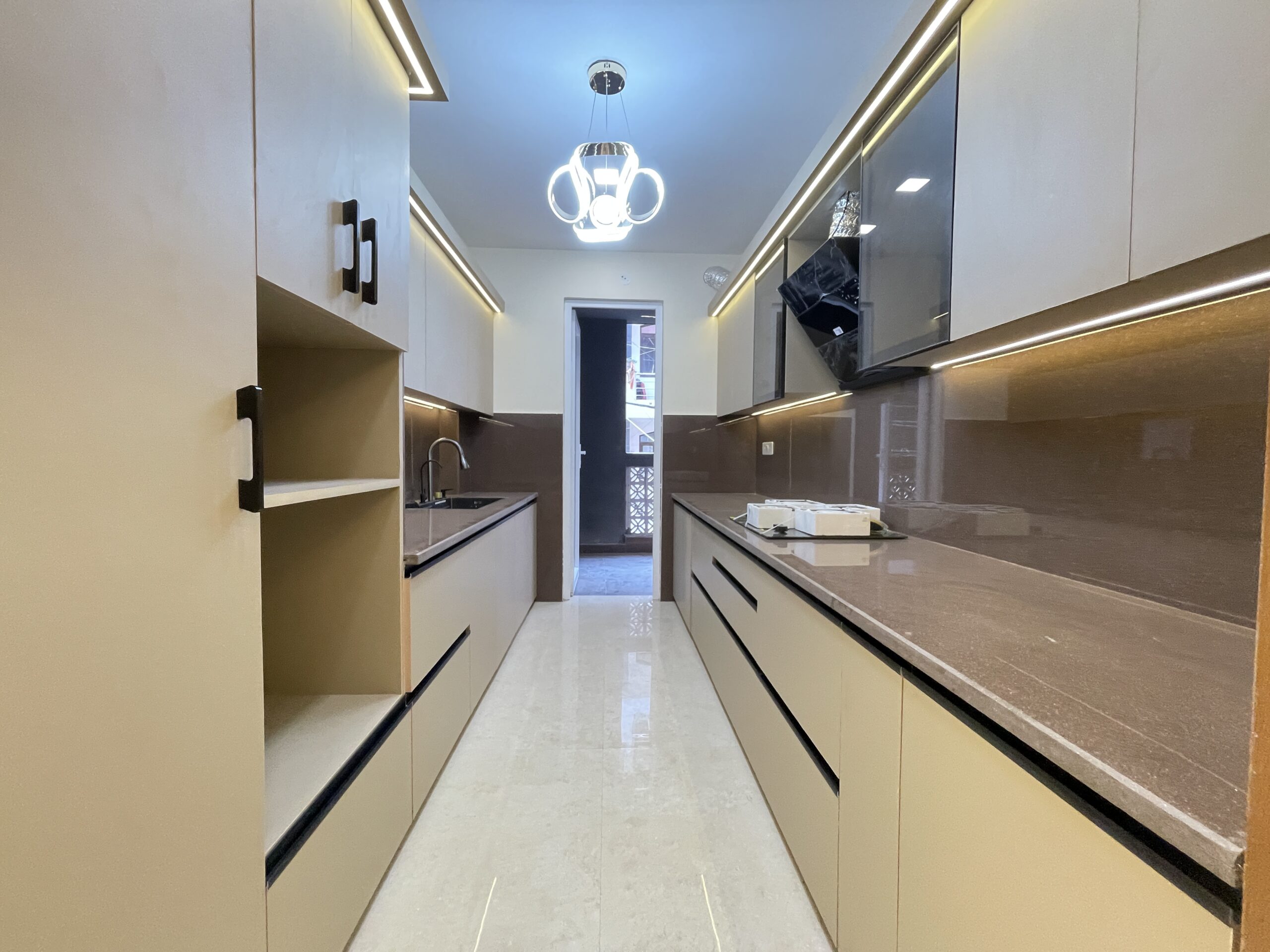 4 bhk flat in uttam nagar by bhoomi real estate